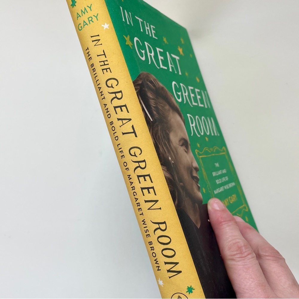 Hardcover Book In The Great Green Room Margaret Wise Brown Amy Gary - Picture 2 of 5